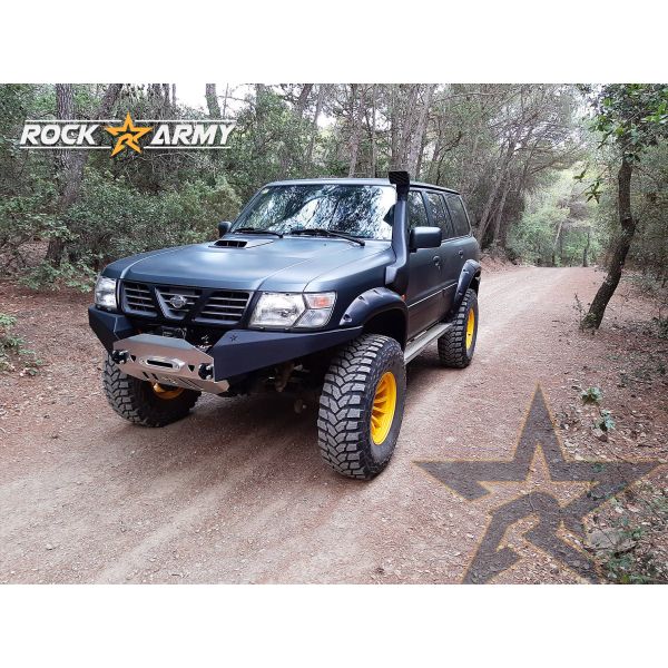 Pare chocs avant acier avec porte treuil de marque Rock Army pour Nissan Patrol Y61 (EAG)
