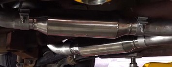 Modèle de glasspack distribué par Leader4x4.com en tant que silencieux d'échappement pour les véhicules tout-terrain de type 4x4. Conseils 4x4